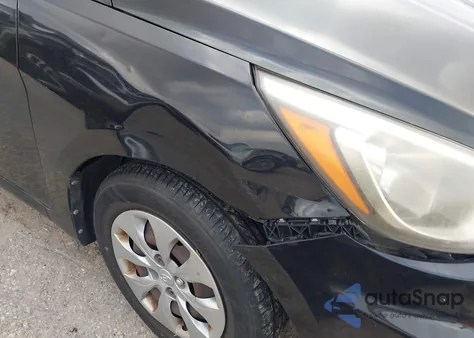 2015 Hyundai Accent Gls z USA, uszkodzony, nr VIN KMHCT4AE4FU876394